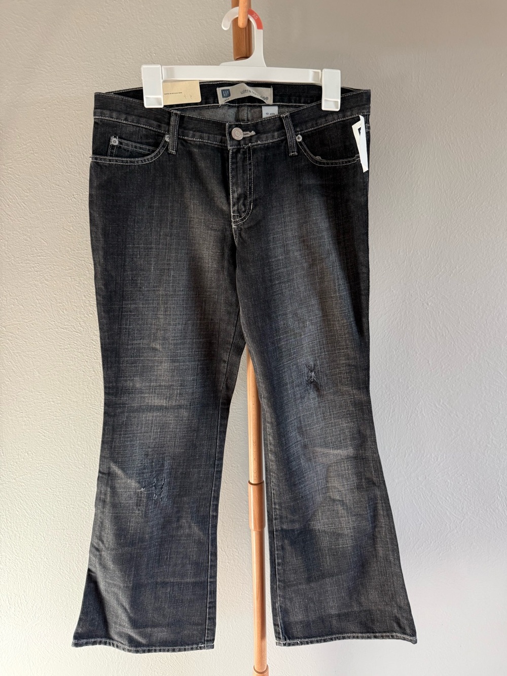 Vintage GAP Black Ultra Low Rise Flare Ankle Jeans Women’s Size 10